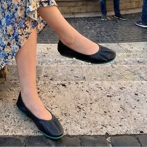 Tieks Black Leather Ballet Flats Sz 9